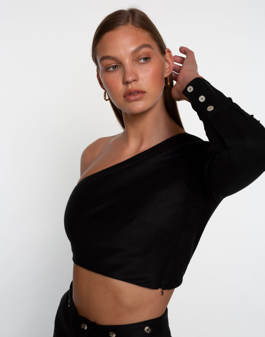 ONE SHOULDER ASYMMETRICAL TOP WITH CONTRAST SLEEVE